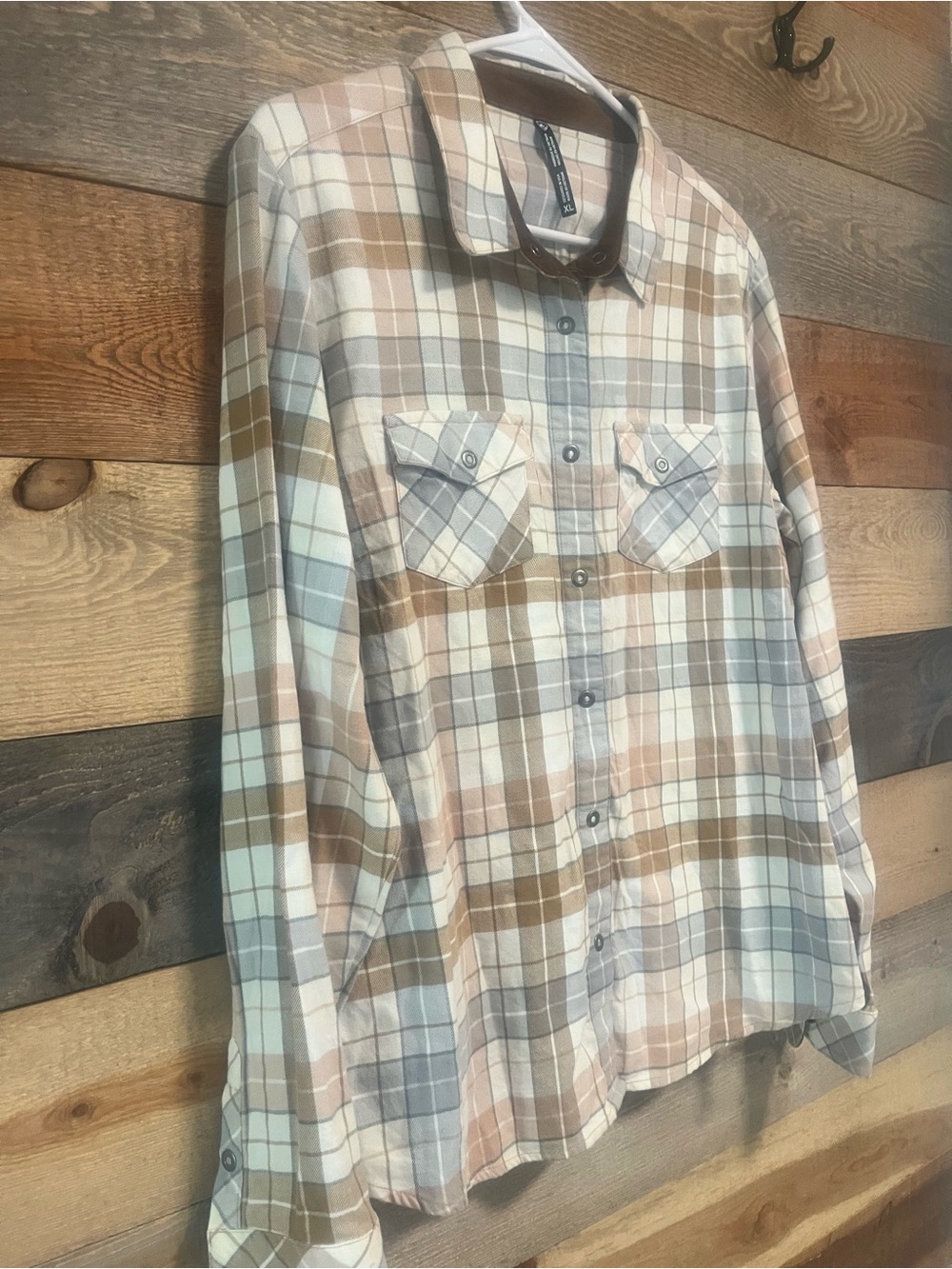 Kuhl Women's Long-Sleeve Plaid Button-Up in Cream, Tan & Gray